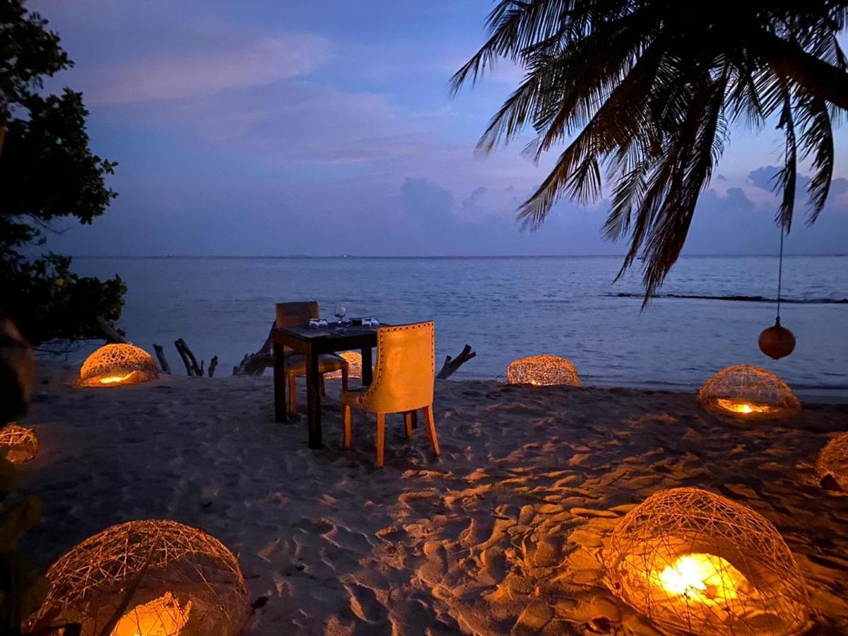 Veli Beach Inn Mathiveri Exterior photo
