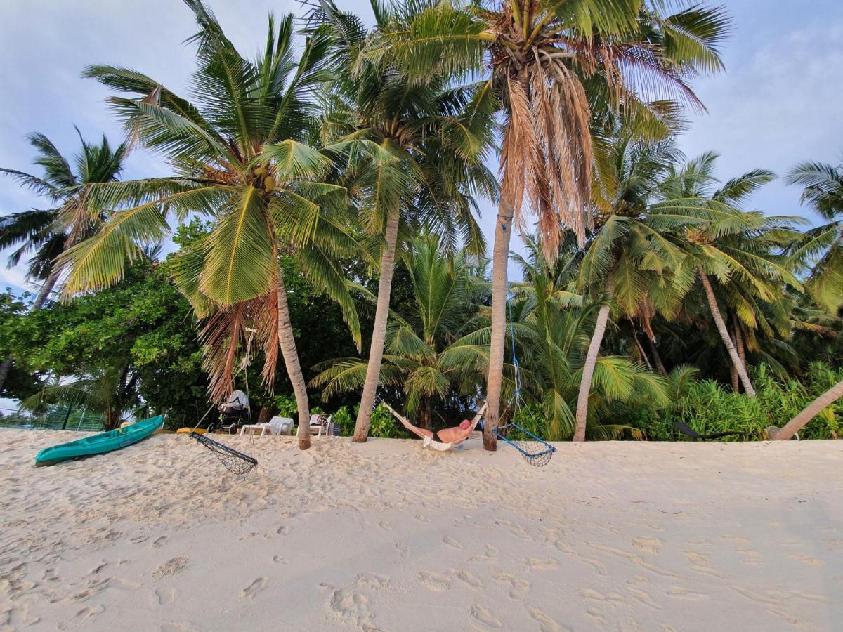 Veli Beach Inn Mathiveri Exterior photo