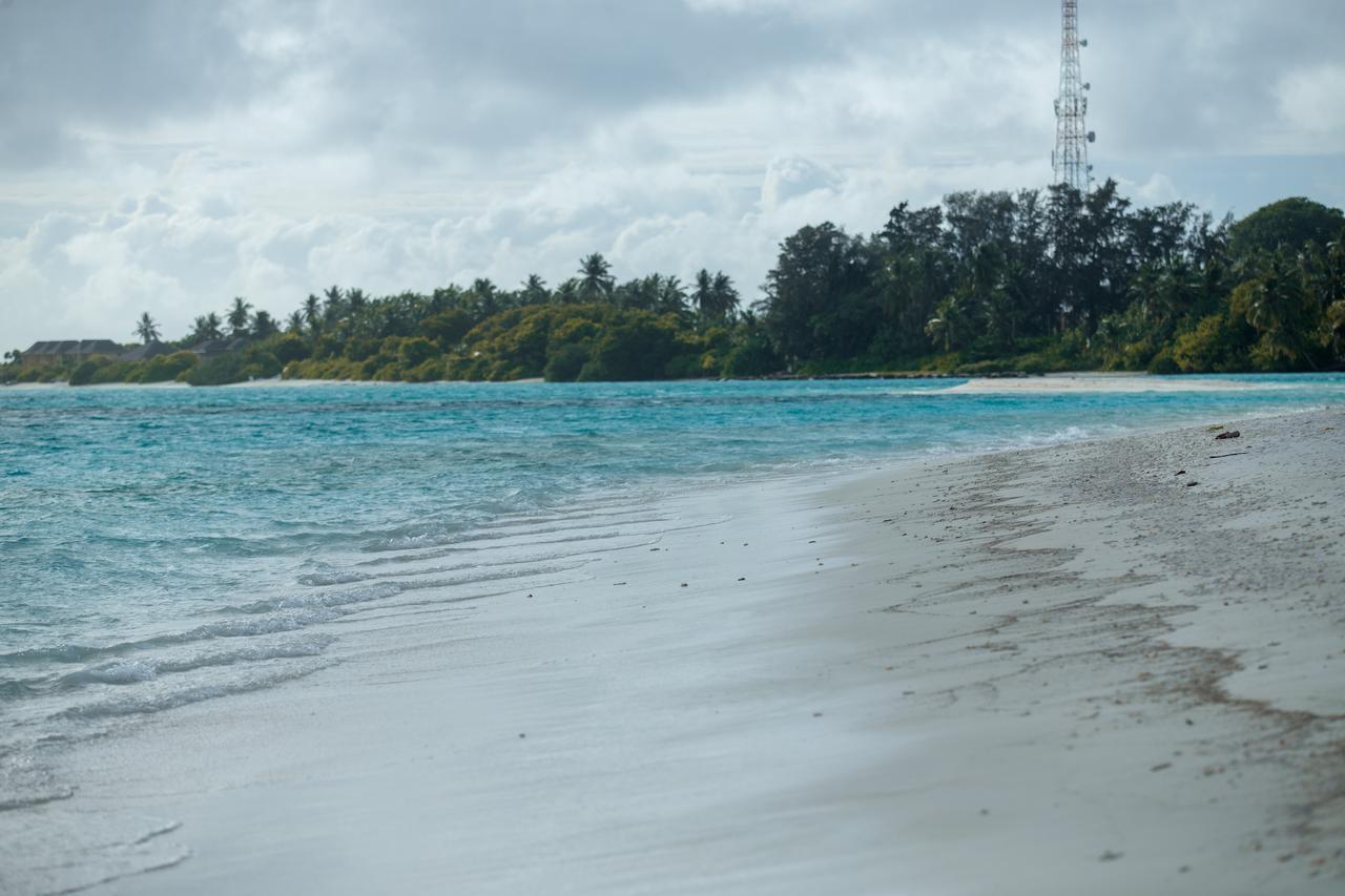 Veli Beach Inn Mathiveri Exterior photo