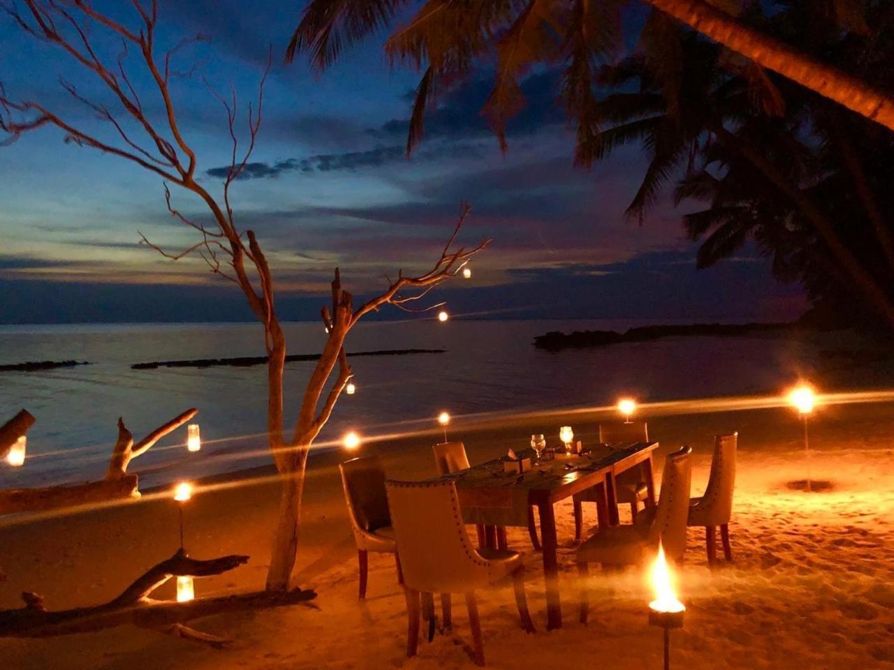 Veli Beach Inn Mathiveri Exterior photo